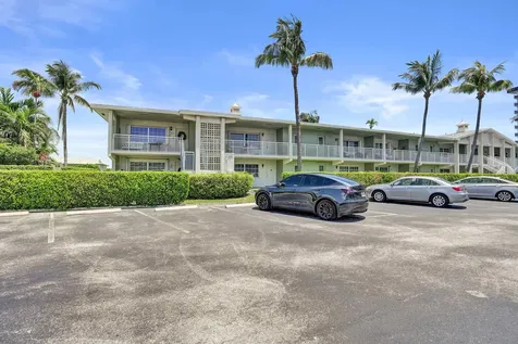 930 SE 9th Avenue Pompano Beach FL 33060
