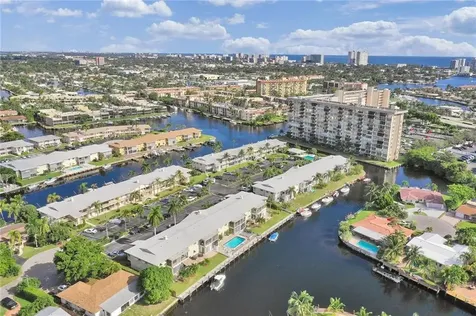 930 SE 9th Avenue Pompano Beach FL 33060