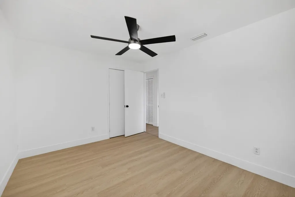 812 N 24th Street Fort Pierce FL 34950