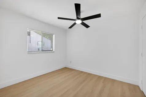 812 N 24th Street Fort Pierce FL 34950