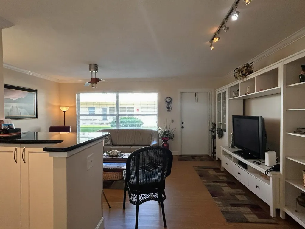 638 Snug Harbor Drive Boynton Beach FL 33435