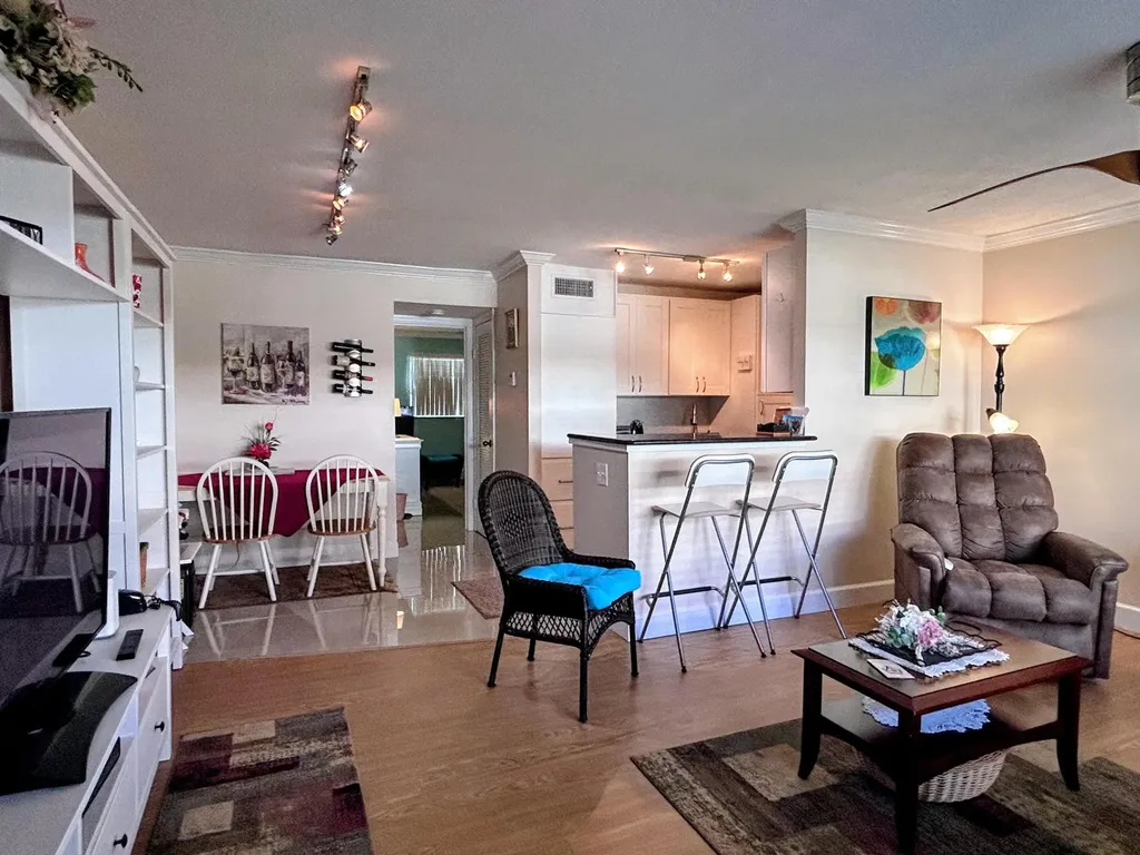 638 Snug Harbor Drive Boynton Beach FL 33435