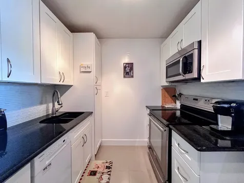 638 Snug Harbor Drive Boynton Beach FL 33435
