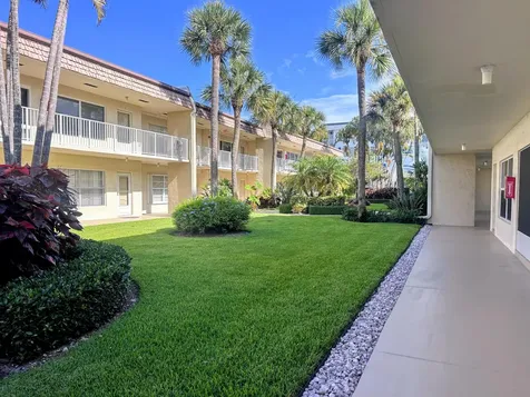 638 Snug Harbor Drive Boynton Beach FL 33435
