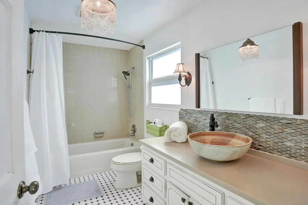 710 NW 1st Avenue Delray Beach FL 33444