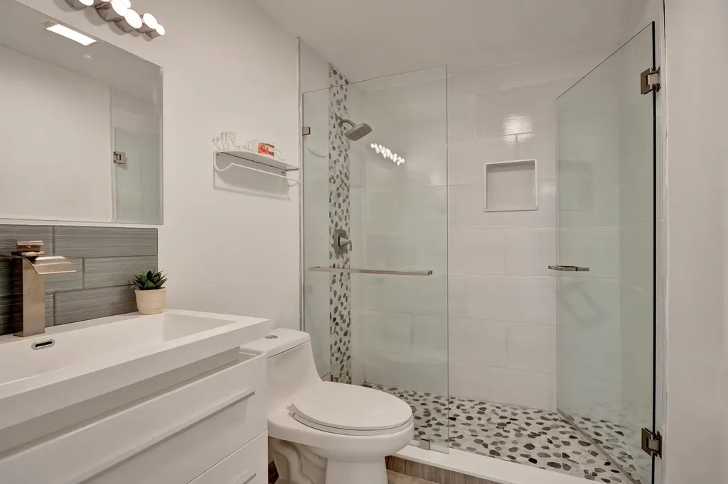 710 NW 1st Avenue Delray Beach FL 33444