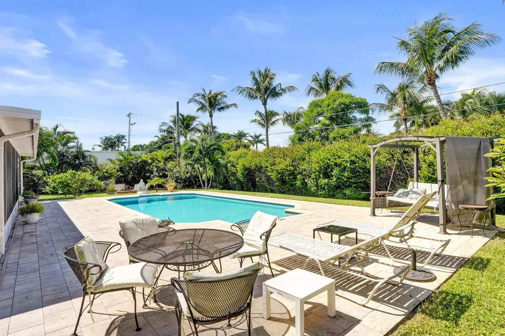 710 NW 1st Avenue Delray Beach FL 33444