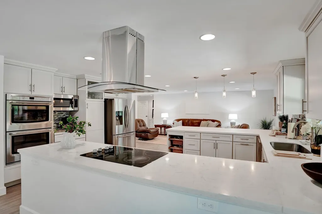 710 NW 1st Avenue Delray Beach FL 33444