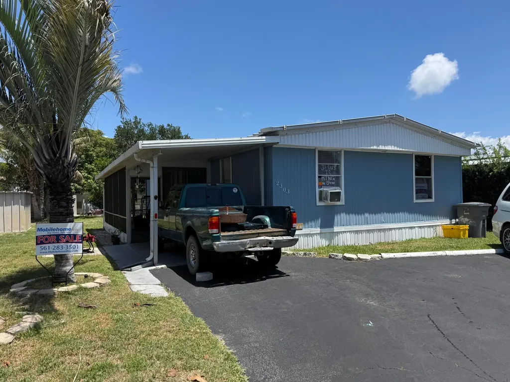 2303 NW 14th Avenue Boynton Beach FL 33436