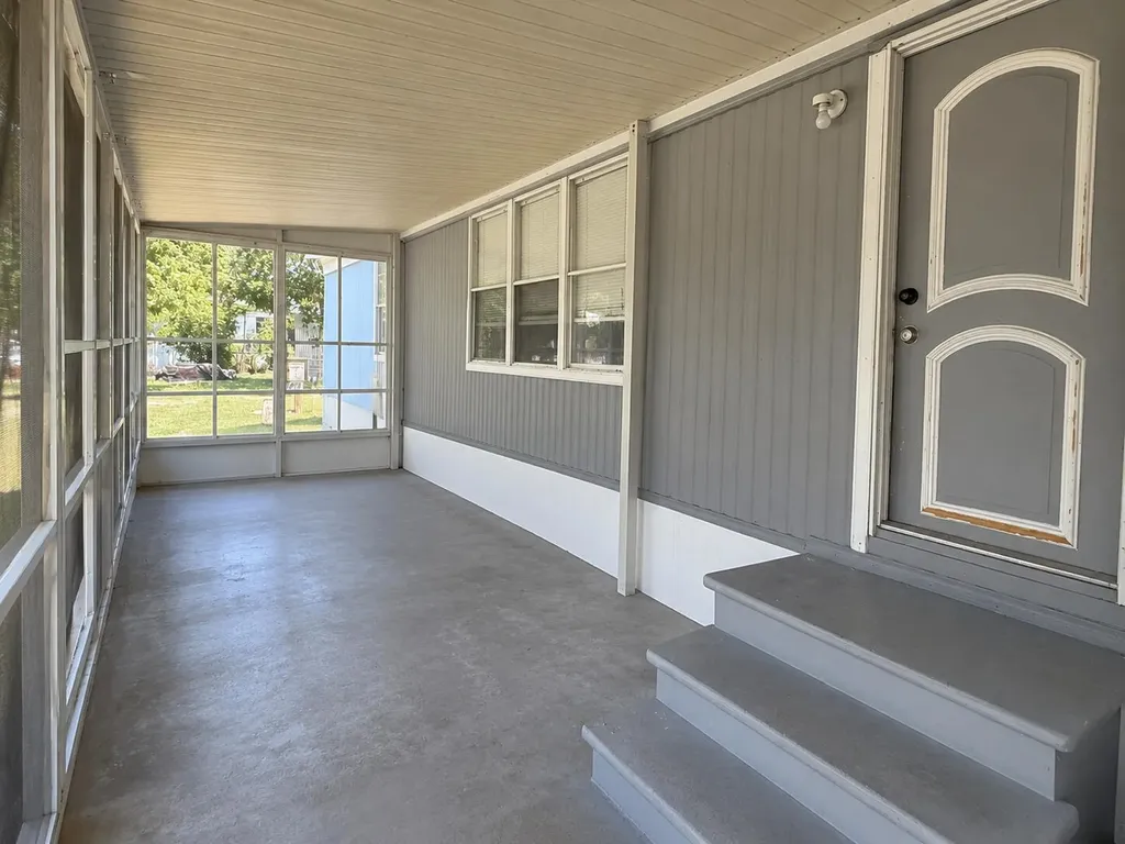 2303 NW 14th Avenue Boynton Beach FL 33436