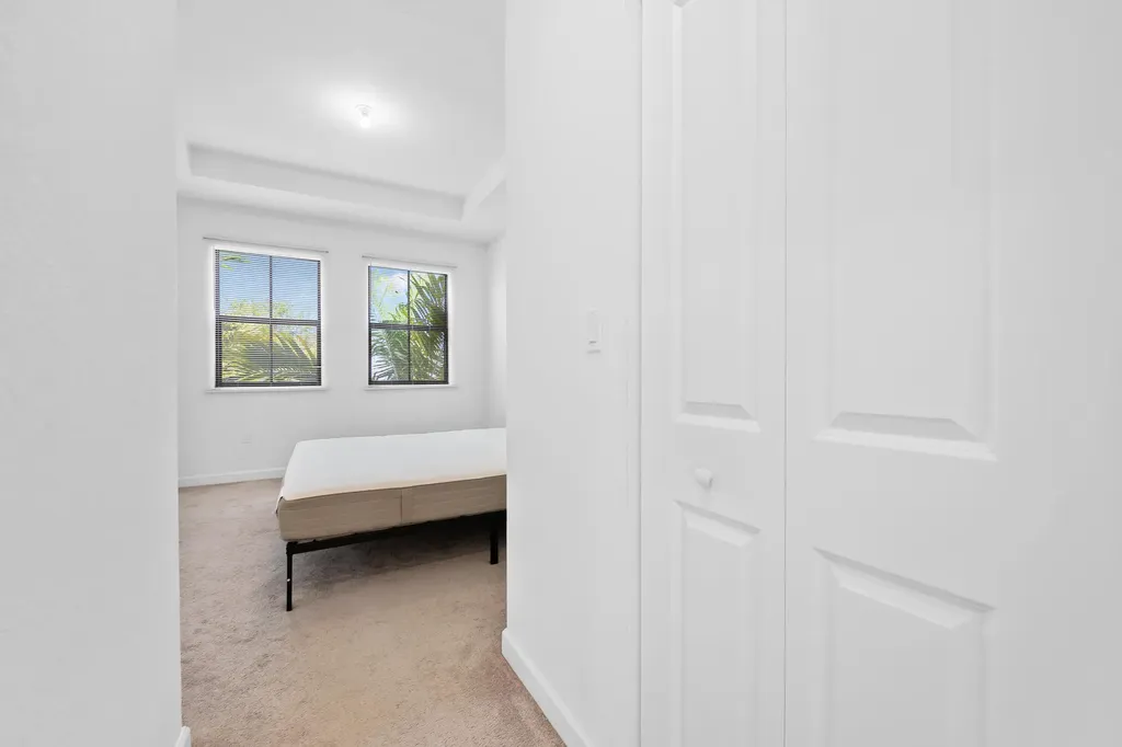 534 SW 19th Terrace Fort Lauderdale FL 33312