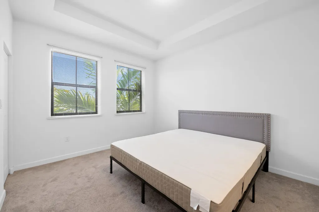 534 SW 19th Terrace Fort Lauderdale FL 33312