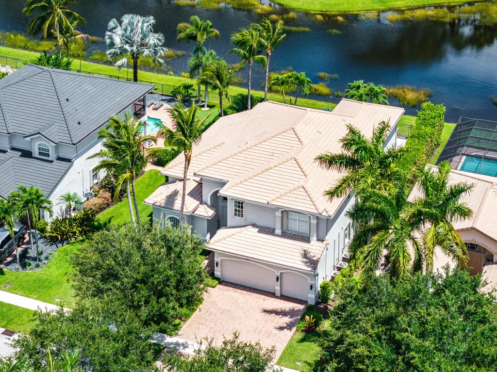 8861 Starhaven Cove Boynton Beach FL 33473