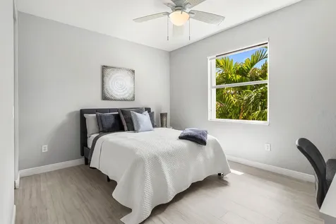 8861 Starhaven Cove Boynton Beach FL 33473