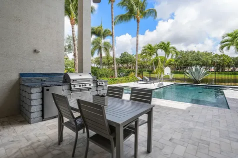 8861 Starhaven Cove Boynton Beach FL 33473