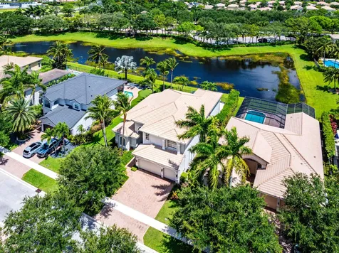 8861 Starhaven Cove Boynton Beach FL 33473