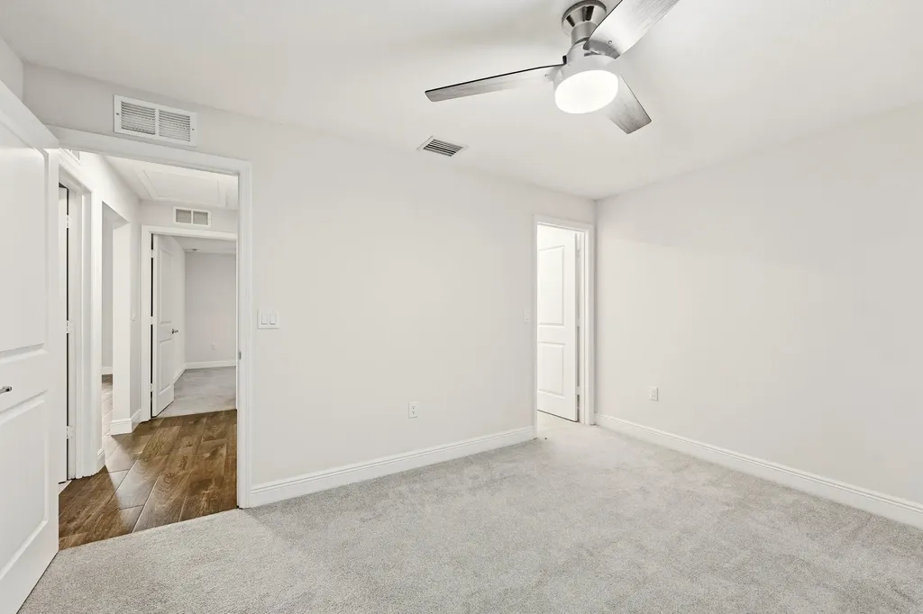 1692 SW Alvaton Avenue Port St Lucie FL 34953