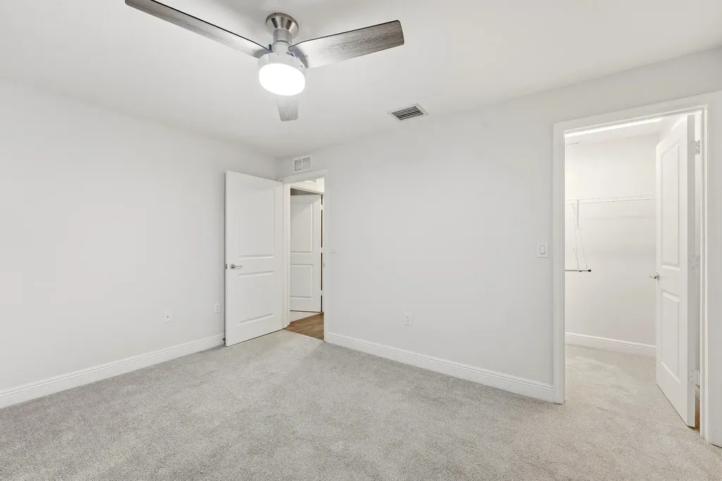 1692 SW Alvaton Avenue Port St Lucie FL 34953