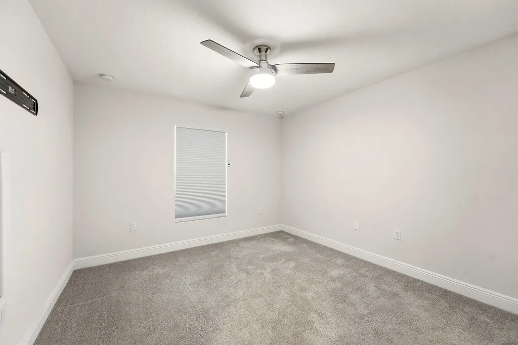 1692 SW Alvaton Avenue Port St Lucie FL 34953