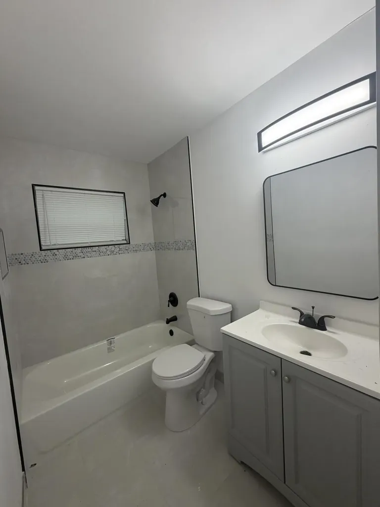 821 SW 62nd Avenue North Lauderdale FL 33068
