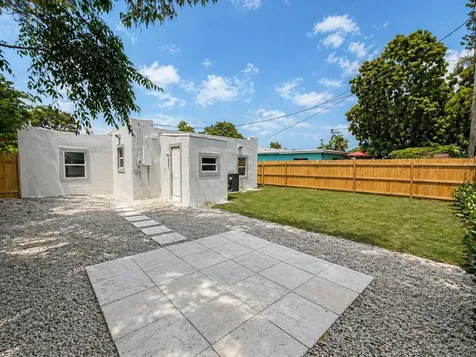 512 Revere Road West Palm Beach FL 33405