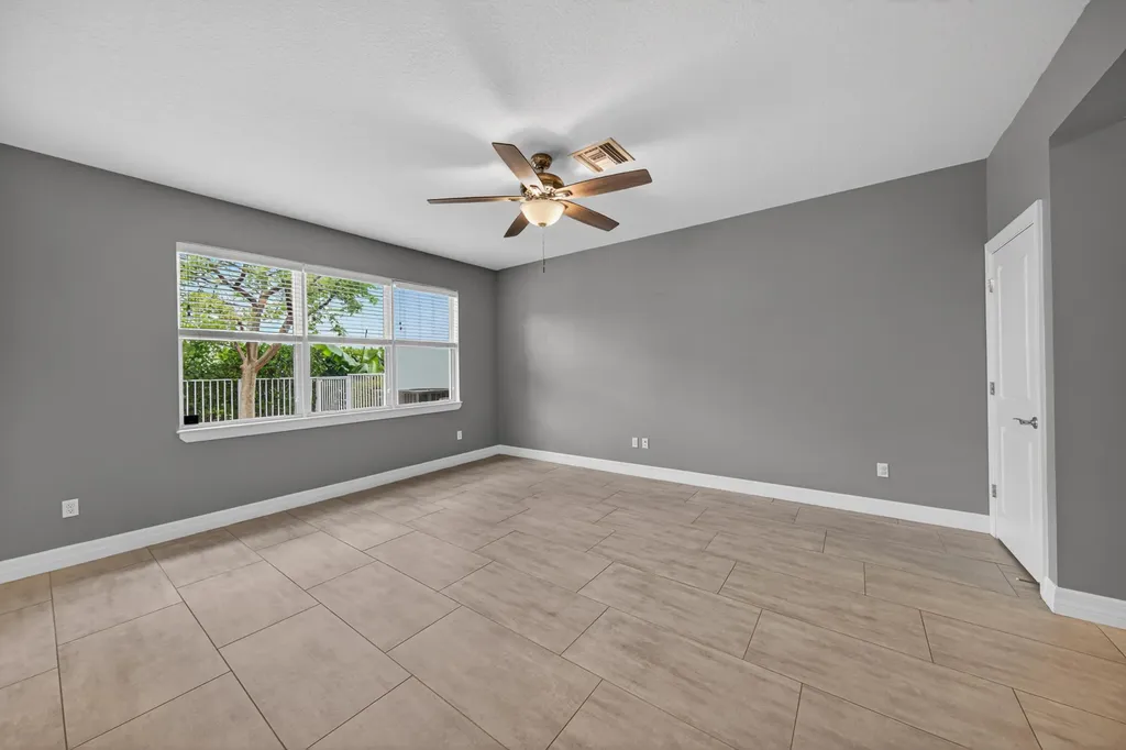 4715 Eucalyptus Drive Hollywood FL 33021