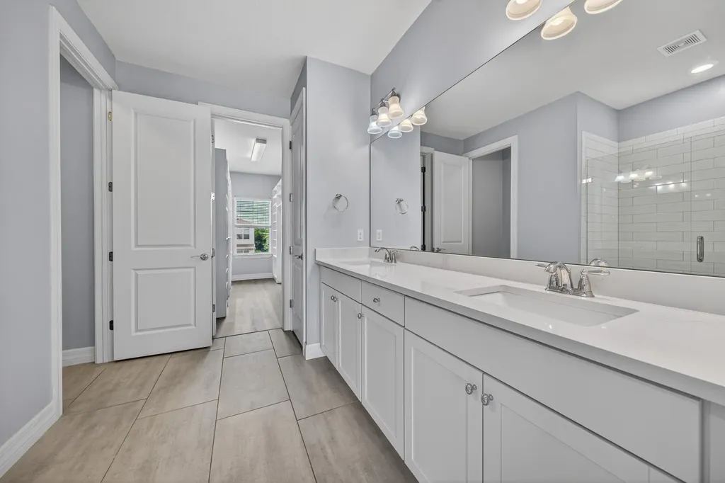 4715 Eucalyptus Drive Hollywood FL 33021