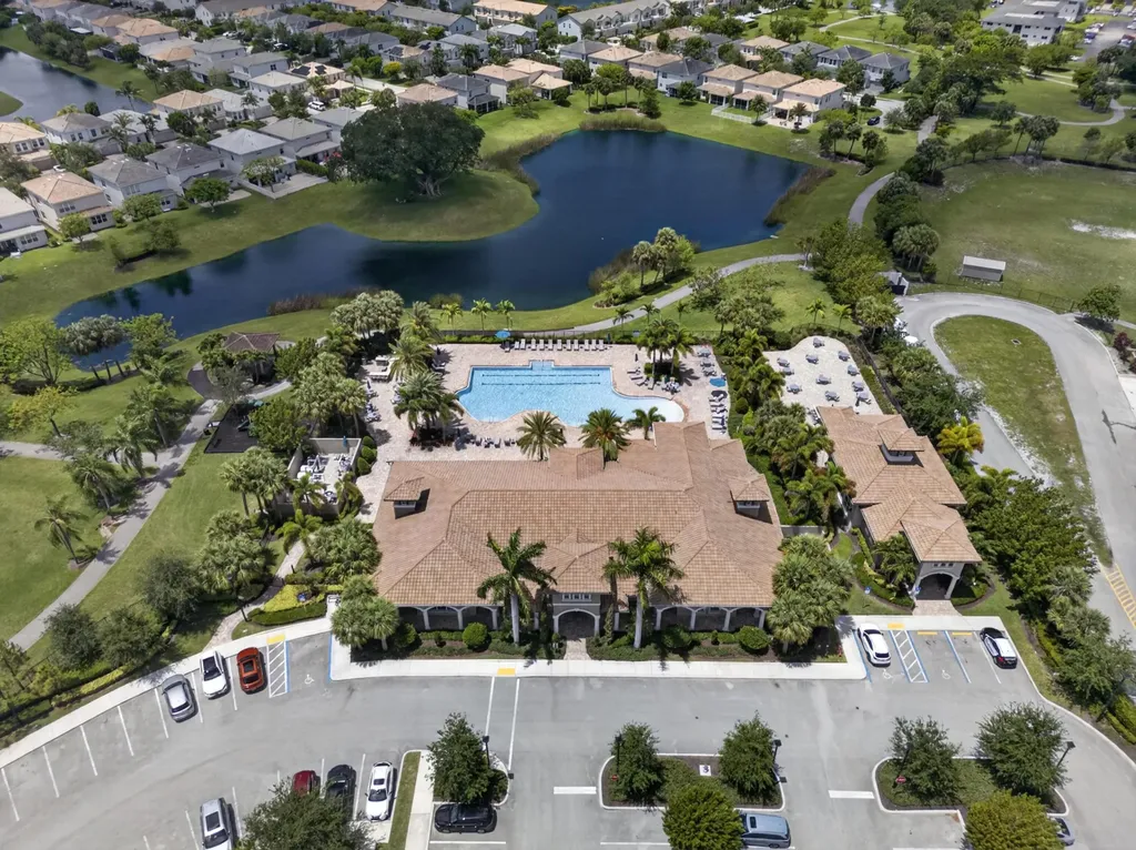 4715 Eucalyptus Drive Hollywood FL 33021