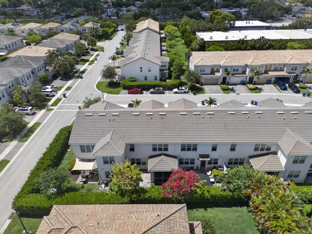 4715 Eucalyptus Drive Hollywood FL 33021