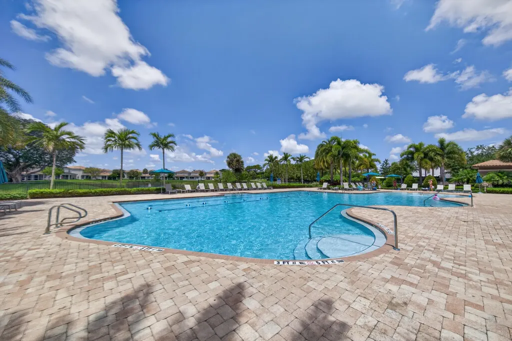 4715 Eucalyptus Drive Hollywood FL 33021