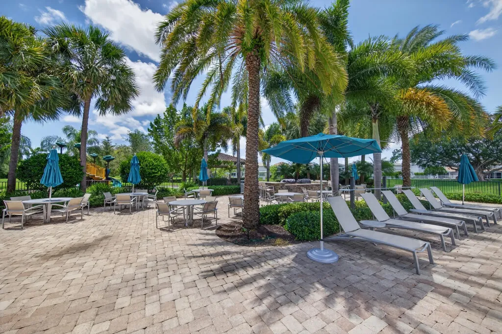 4715 Eucalyptus Drive Hollywood FL 33021