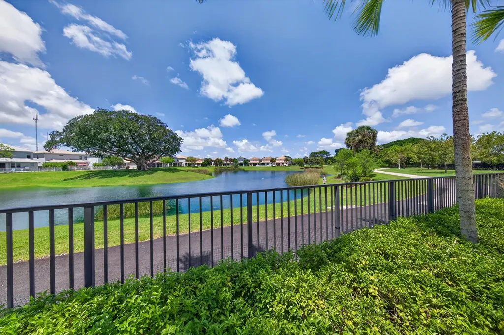 4715 Eucalyptus Drive Hollywood FL 33021