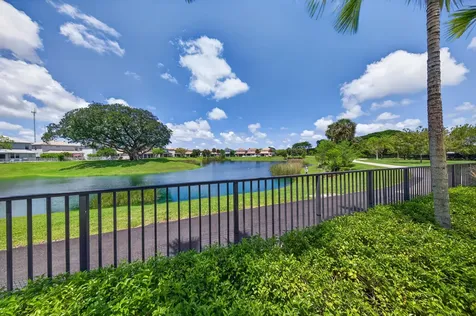 4715 Eucalyptus Drive Hollywood FL 33021