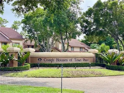 5710 Coach House Circle Boca Raton FL 33486