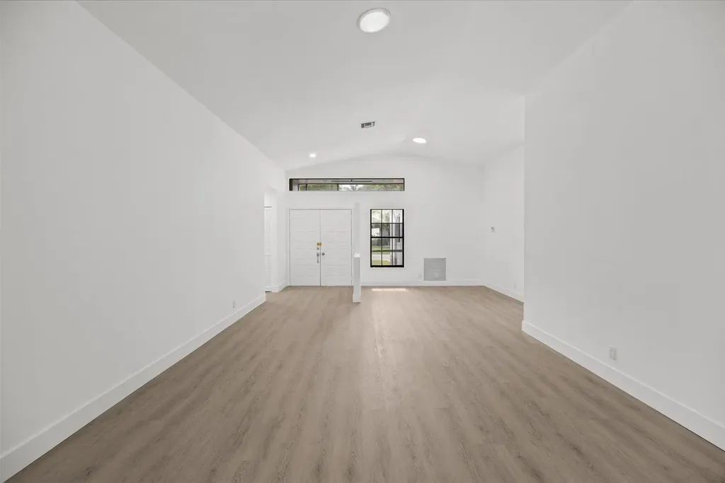 8910 Boatswain Drive Boynton Beach FL 33436