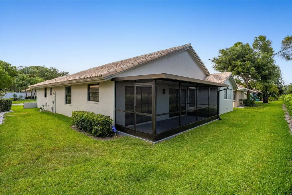 8910 Boatswain Drive Boynton Beach FL 33436