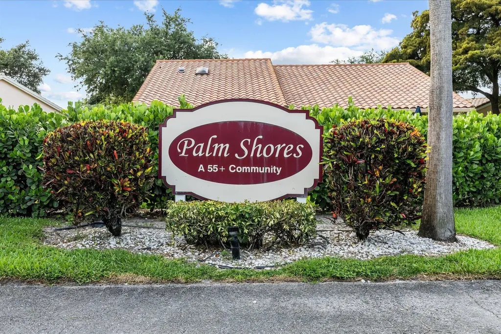 8910 Boatswain Drive Boynton Beach FL 33436