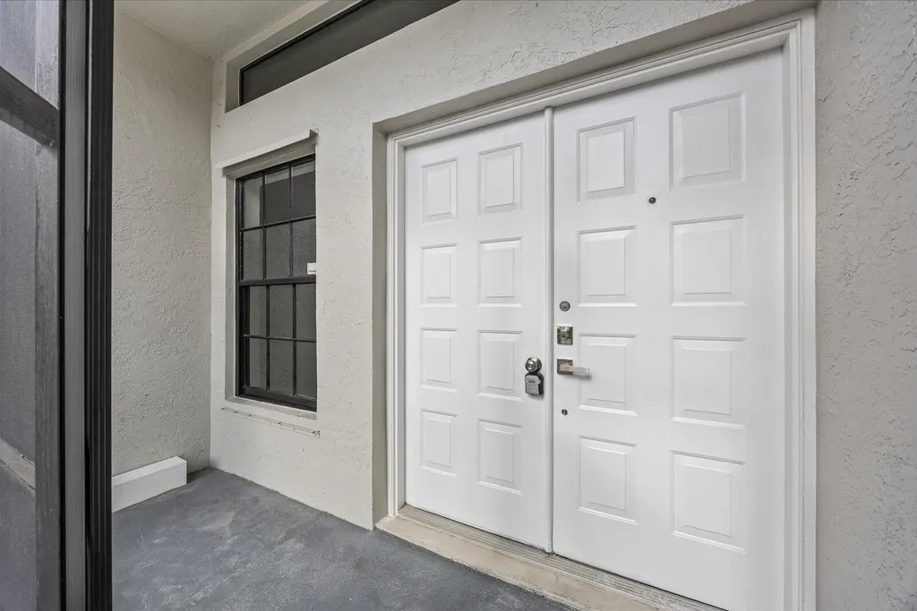 8910 Boatswain Drive Boynton Beach FL 33436