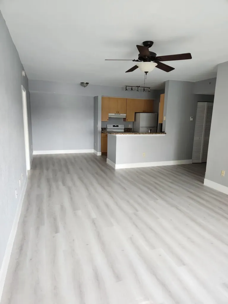 5064 Lantana Road Lake Worth FL 33463