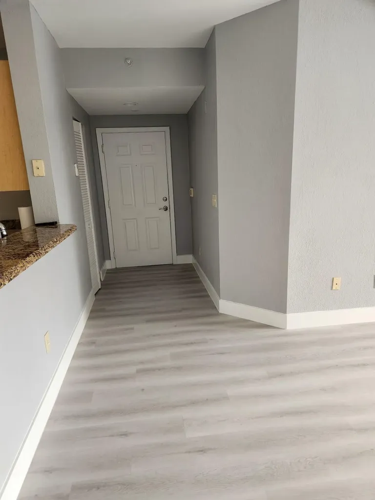 5064 Lantana Road Lake Worth FL 33463