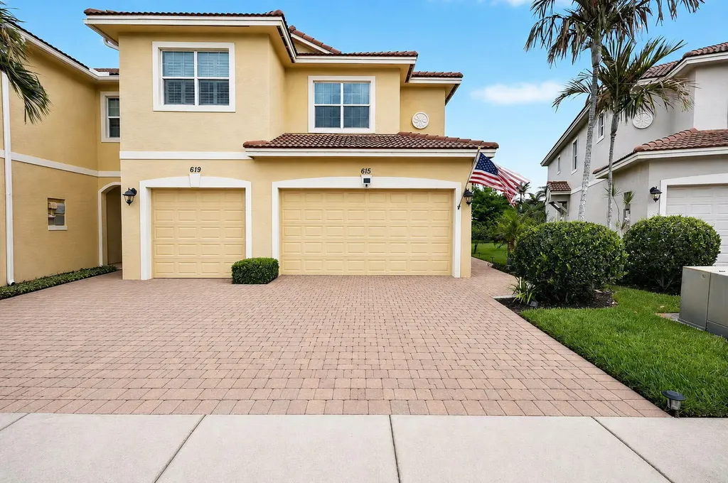 615 SW Glen Crest Way Stuart FL 34997
