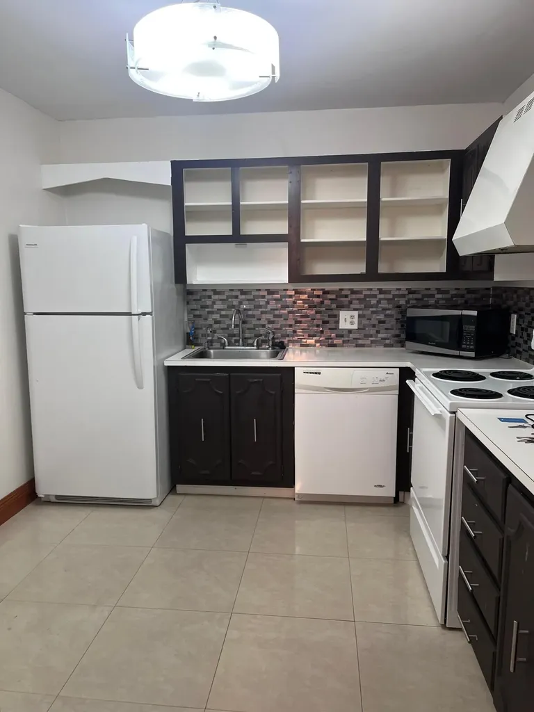 2851 NE 183rd Street Aventura FL 33160