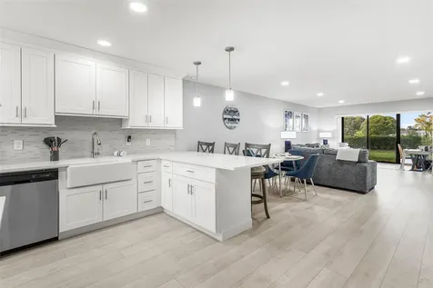 9286 Vista Del Lago Boca Raton FL 33428