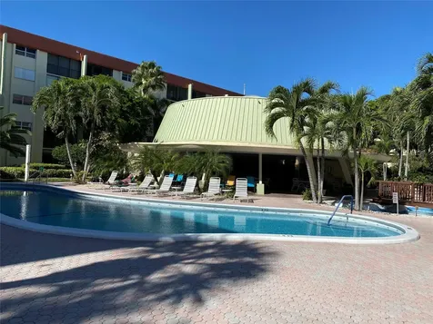 5300 NE 24th Terrace Fort Lauderdale FL 33308