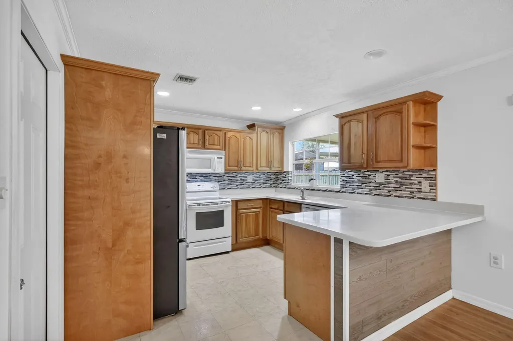 5909 Spruce Drive Fort Pierce FL 34982
