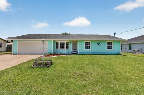 5909 Spruce Drive Fort Pierce FL 34982