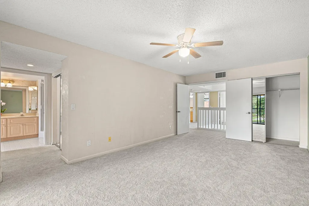 8321 S Coral Circle North Lauderdale FL 33068