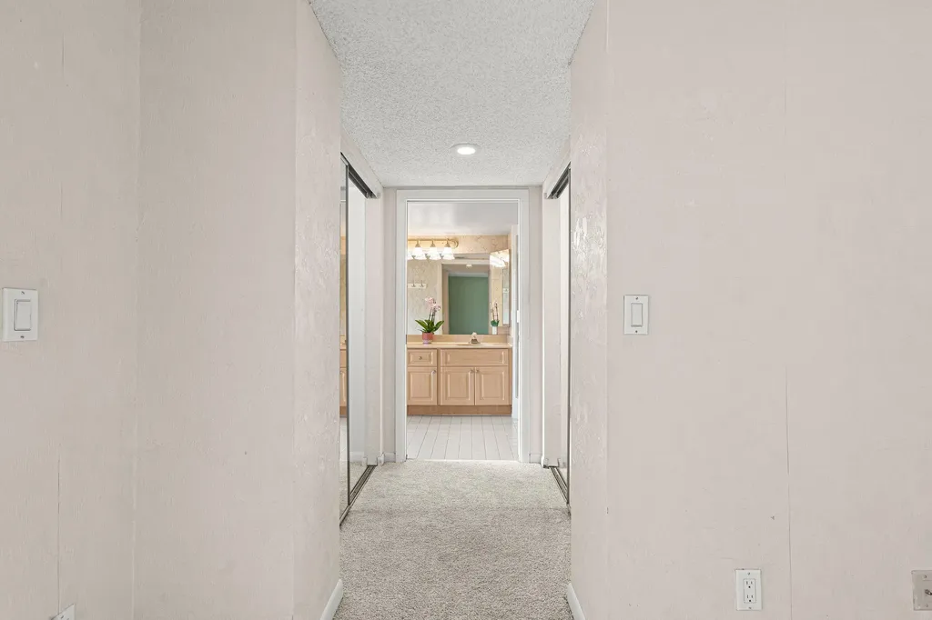 8321 S Coral Circle North Lauderdale FL 33068