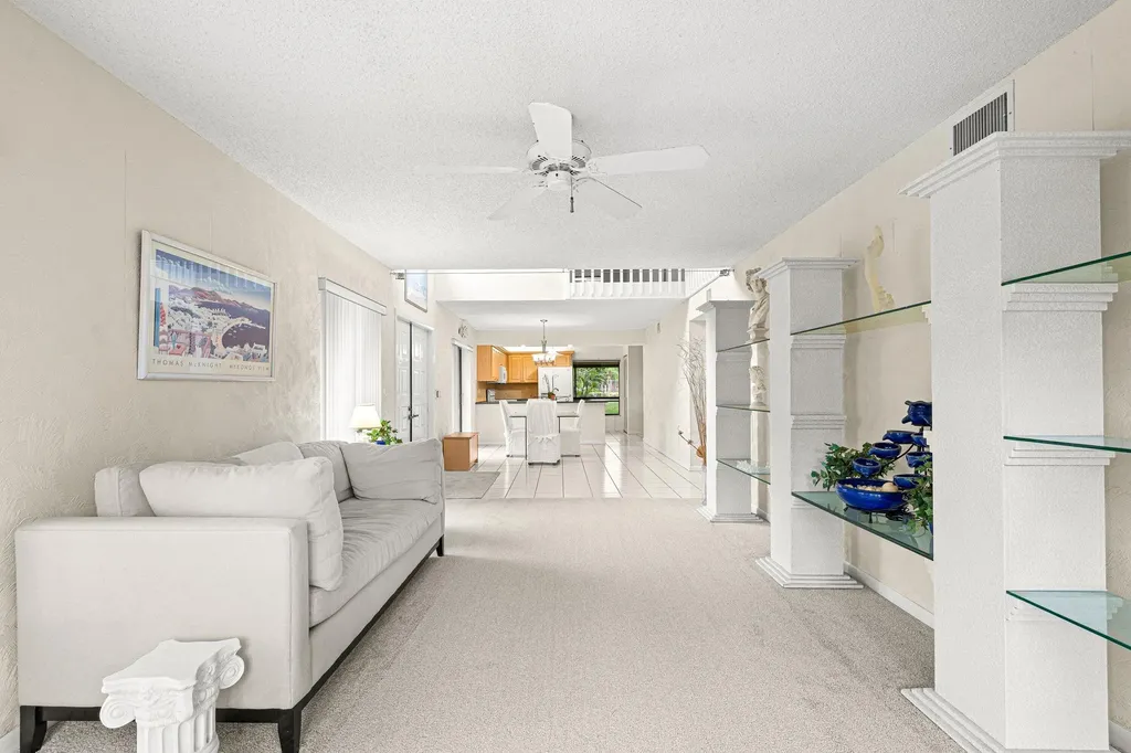 8321 S Coral Circle North Lauderdale FL 33068