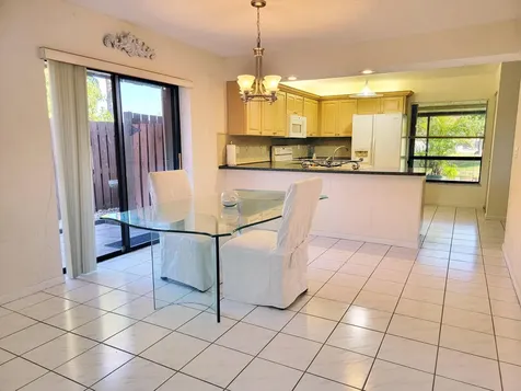 8321 S Coral Circle North Lauderdale FL 33068